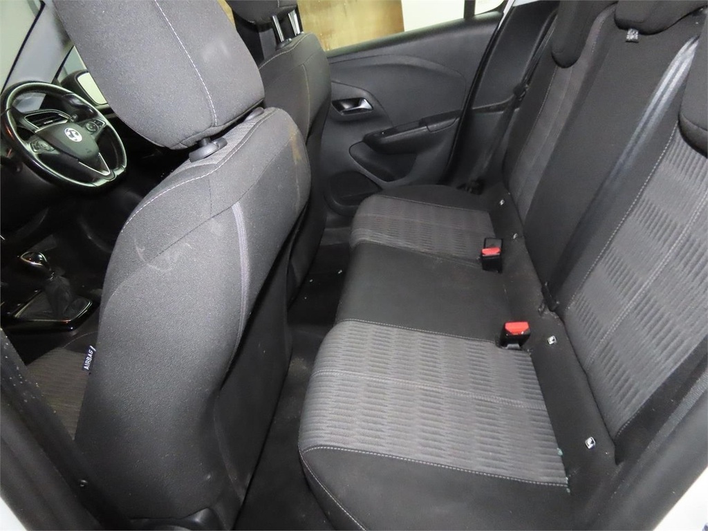 Vauxhall Corsa Se Edition DS22JJX White #2