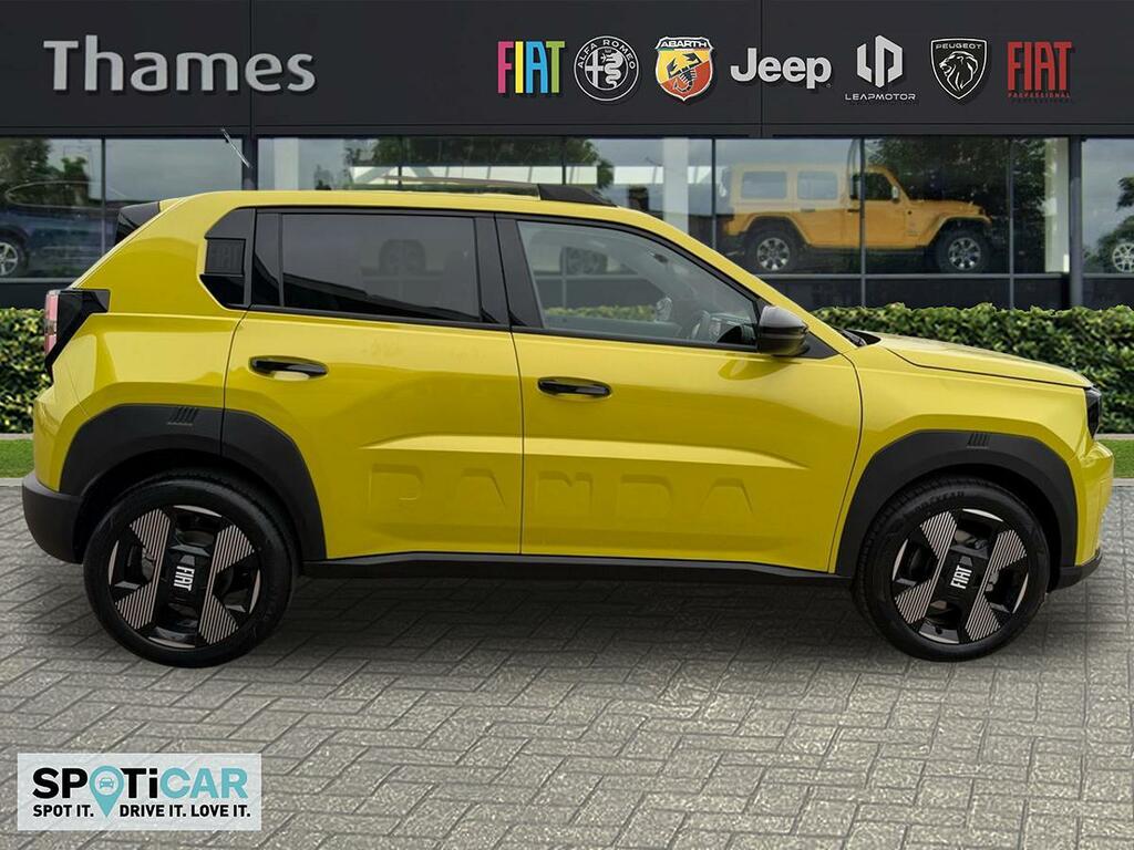 Fiat Panda 1.2 1.2 Mhev La Prima Hatchback Hybrid Yellow #2