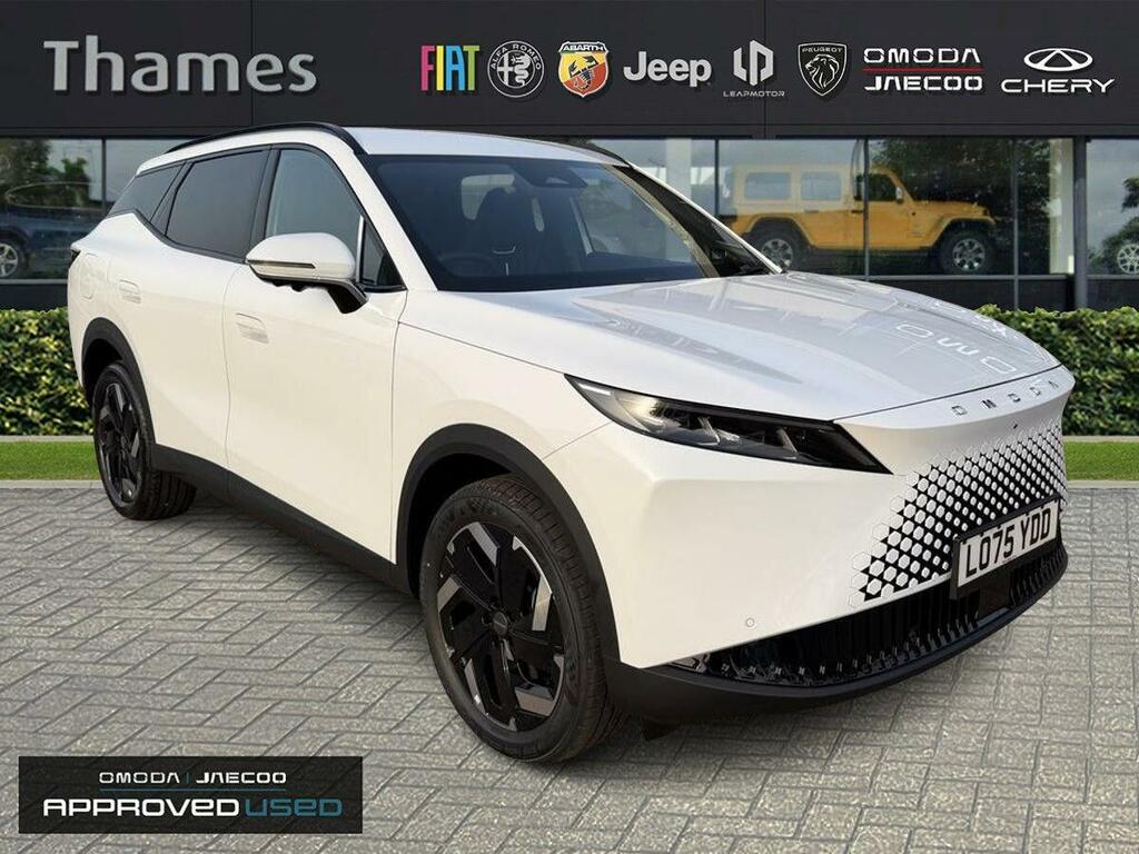 Omoda 7 1.5 1.5T Shs 18.4Kwh Knight Suv Plug-in White