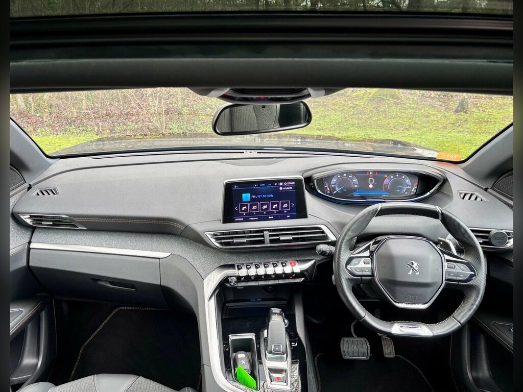 Peugeot 3008 1.2 Puretech Gt Line Premium Eat Euro 6 Ss CE70LVS Grey #3