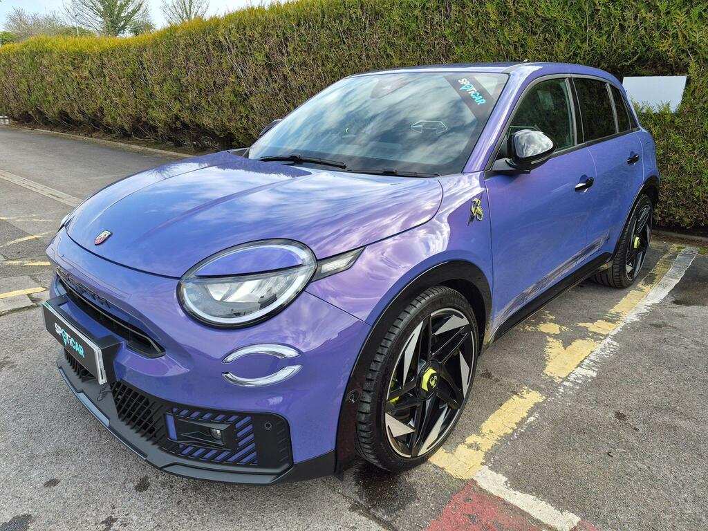 Abarth 600e 54Kwh Scorpionissima Purple