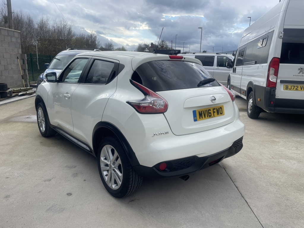 Nissan Juke 1.2 Acenta Dig-t MV16FWO White #5