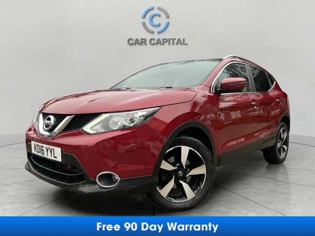 Nissan Qashqai 1.6L N-connecta Red