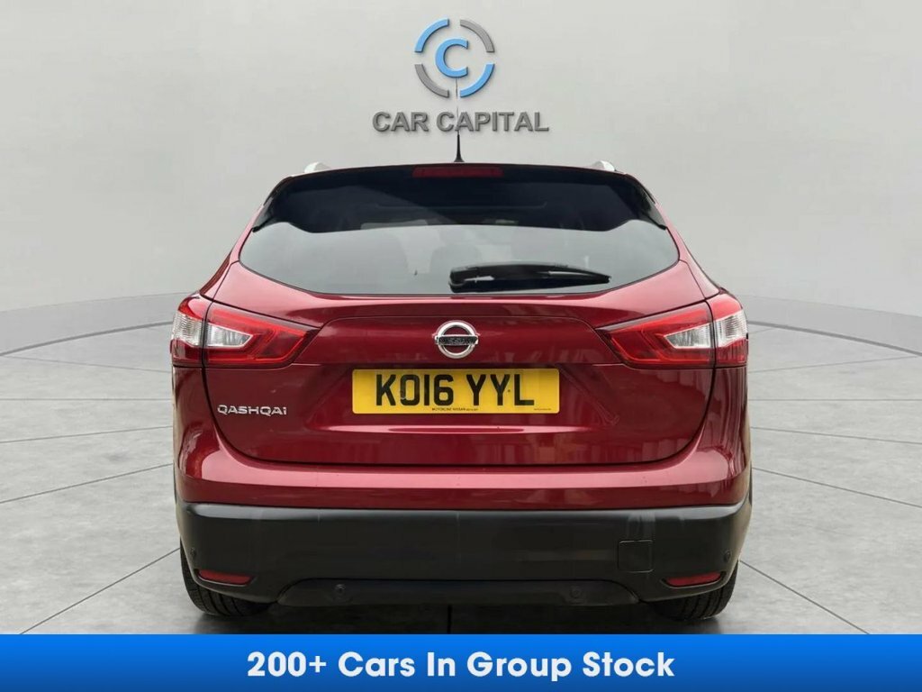 Nissan Qashqai 1.6L N-connecta Red #6