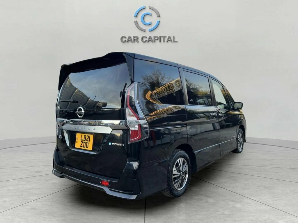 Nissan Serena Mpv Black #4