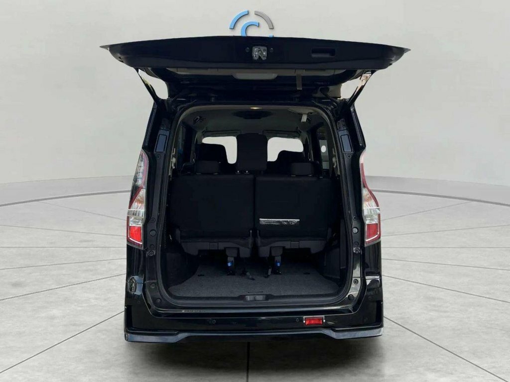 Nissan Serena Mpv Silver #7