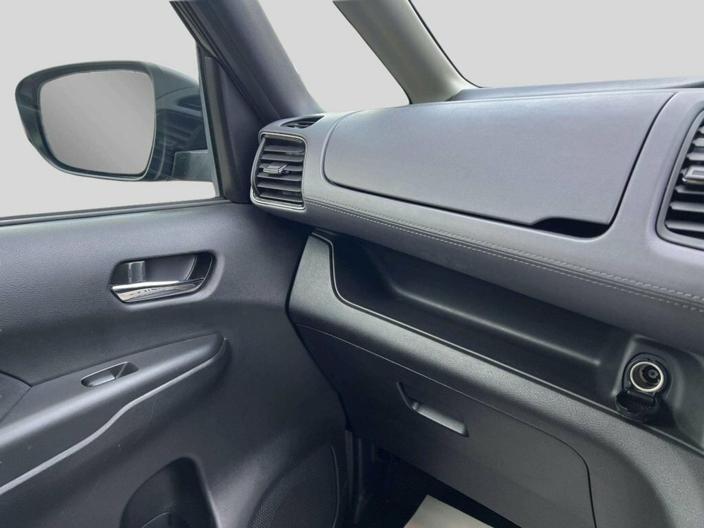 Nissan Serena Mpv Silver #33