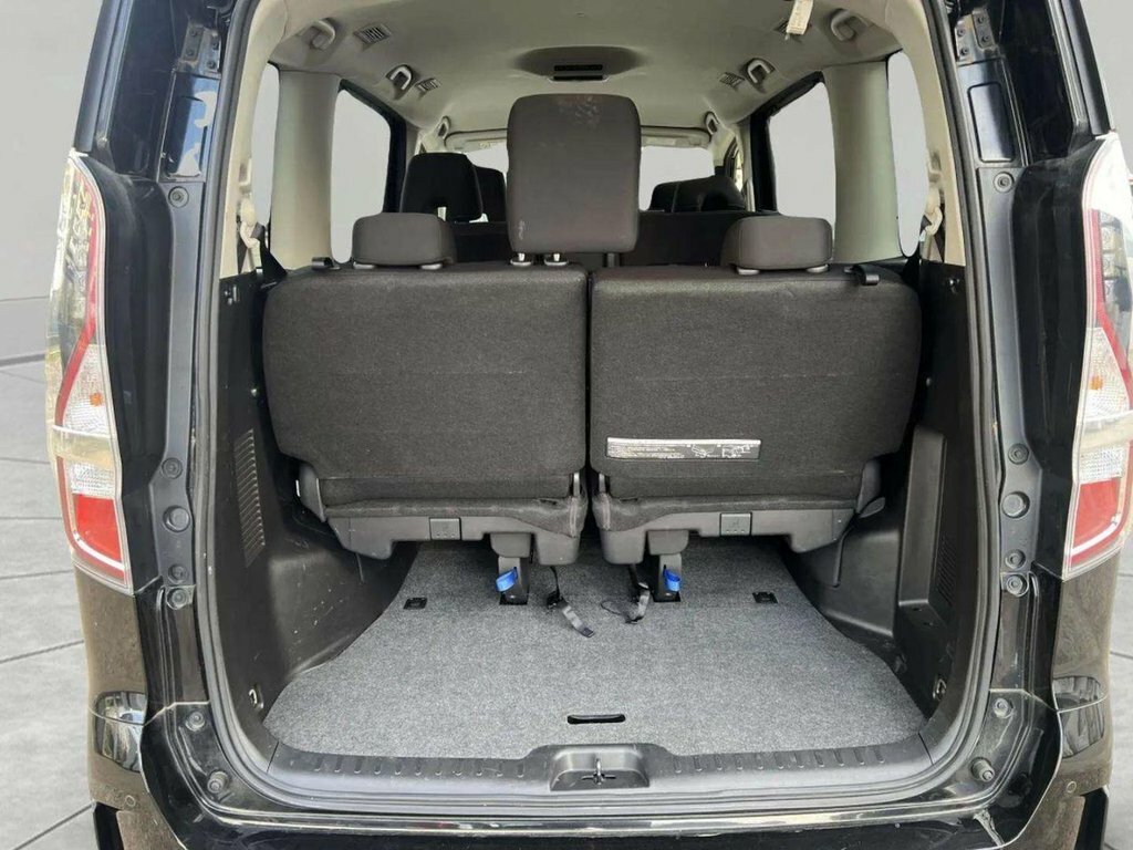 Nissan Serena Mpv Silver #8