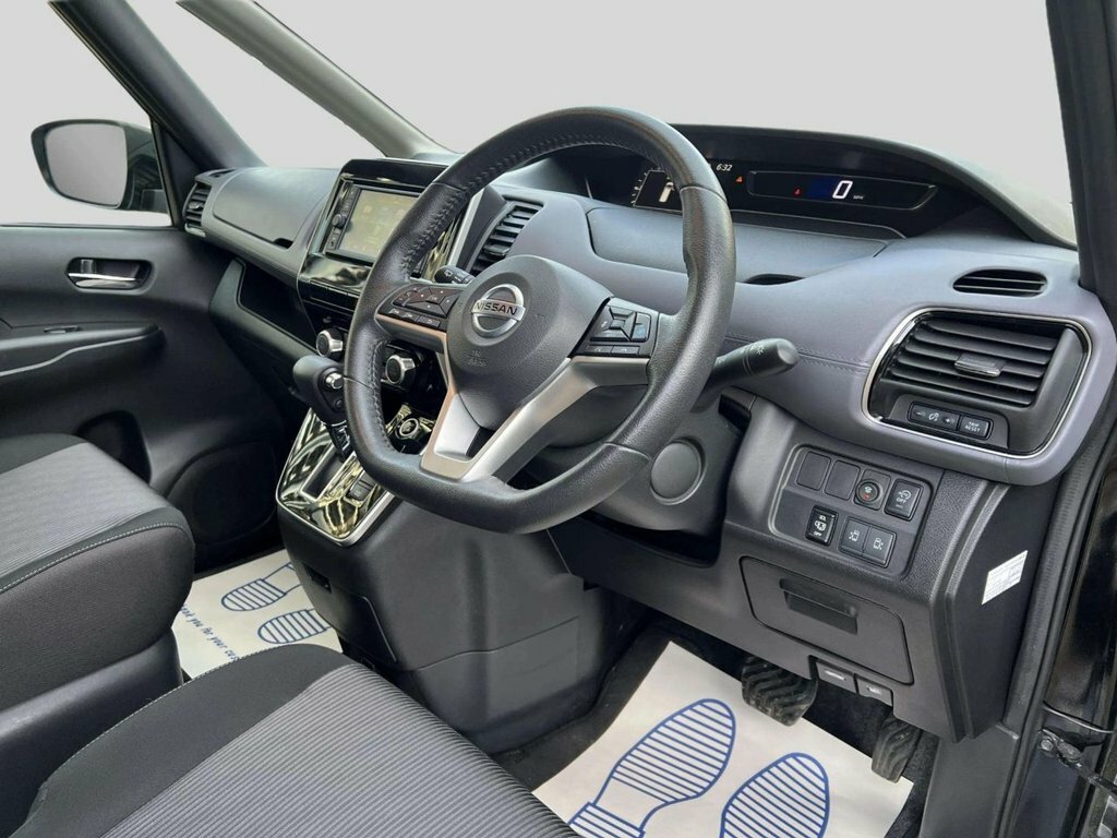 Nissan Serena Mpv Silver #23