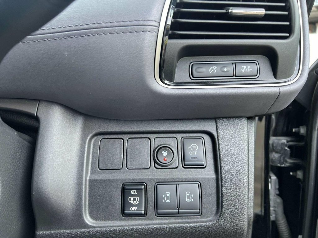 Nissan Serena Mpv Silver #25
