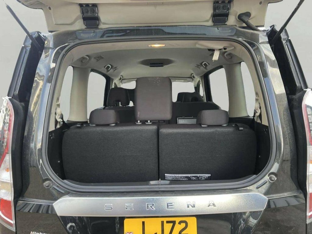 Nissan Serena Mpv Black #6