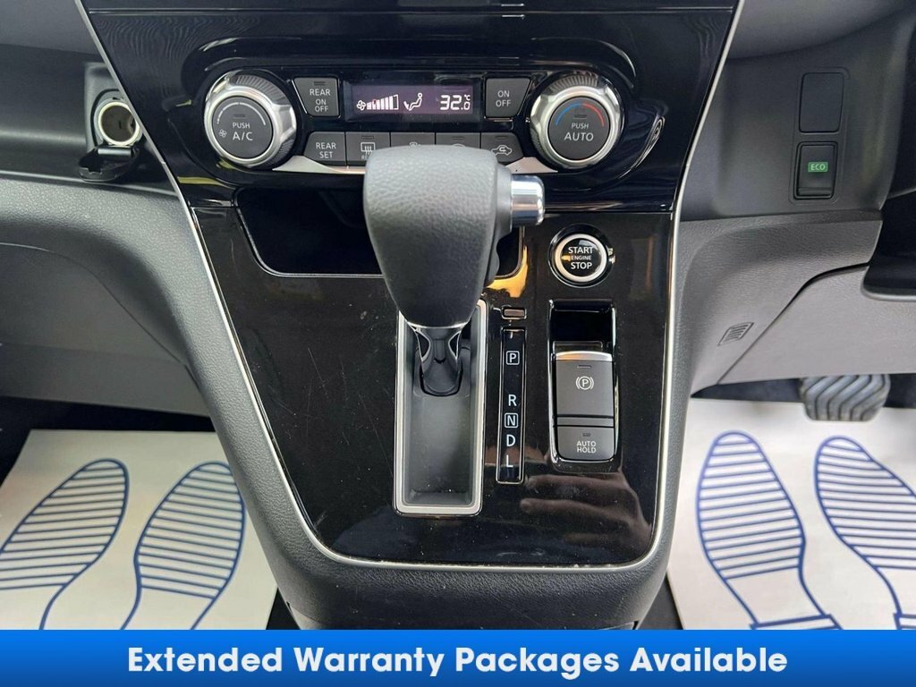 Nissan Serena Mpv Silver #31