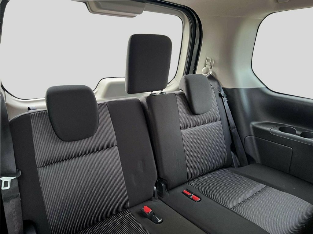 Nissan Serena Mpv Silver #19