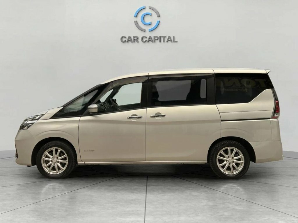 Nissan Serena 2.0 16V Excursion Silver #12