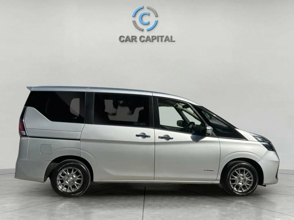 Nissan Serena Silver #4