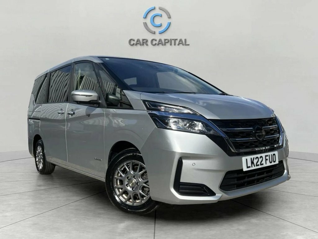 Nissan Serena Silver #3