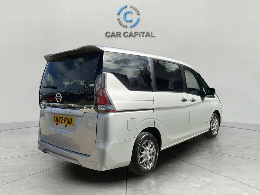 Nissan Serena Silver #5