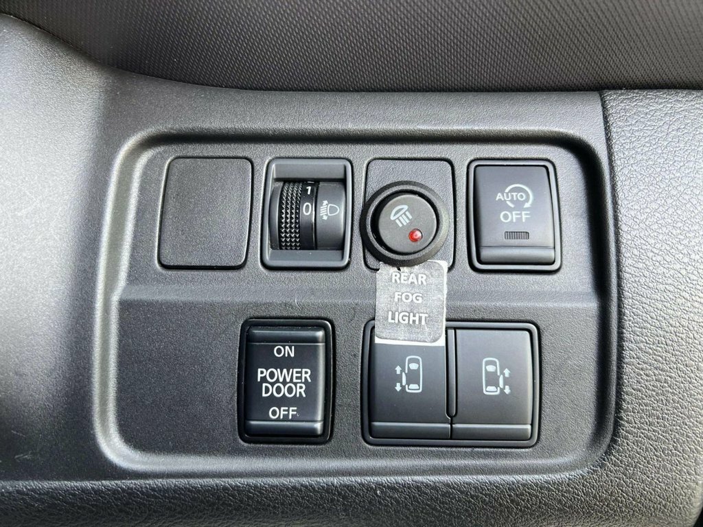 Nissan Serena Silver #35