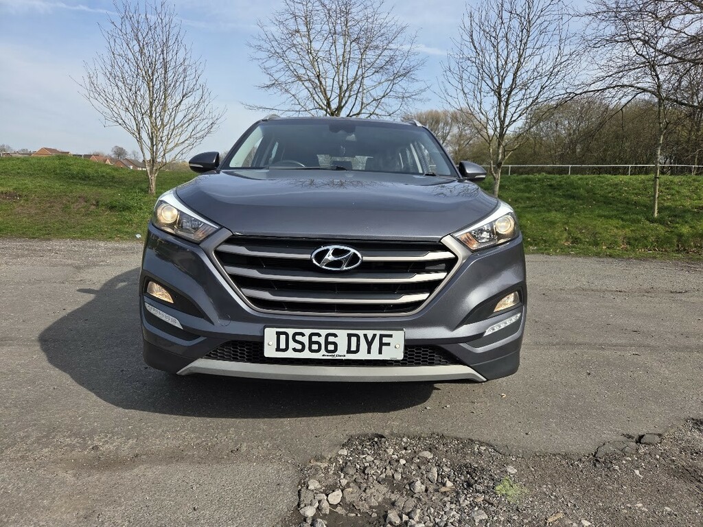 Hyundai Tucson 1.7 Tucson Se Nav 1.7 D 116Ps Bd Fss DS66DYF Grey #2
