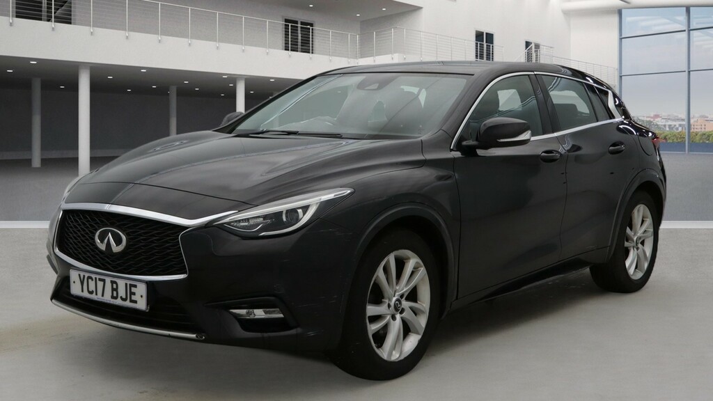 Infiniti Q30 1.5 D Premium YC17BJE Black #6