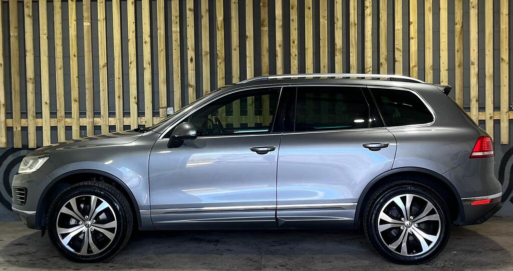Volkswagen Touareg 3.0 Tdi V6 Bluemotion Tech R-line Suv T MT16FLX Grey #4