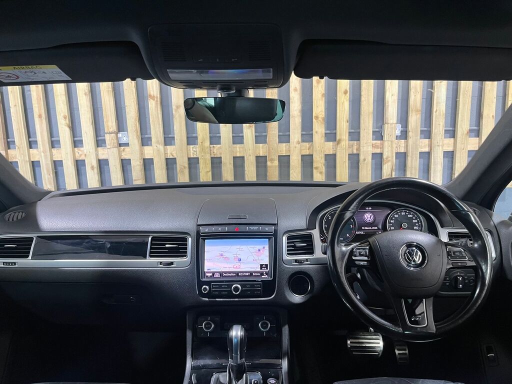 Volkswagen Touareg 3.0 Tdi V6 Bluemotion Tech R-line Suv T LR66BJU Grey #2