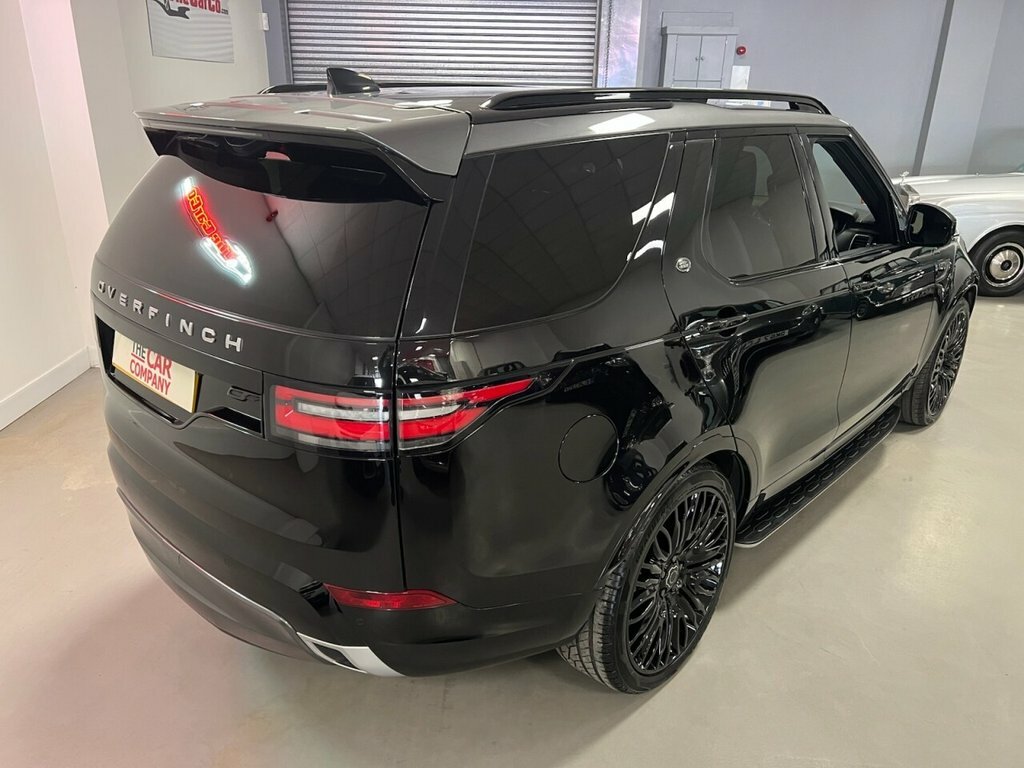 Land Rover Discovery Suv NX18HFO Black #3