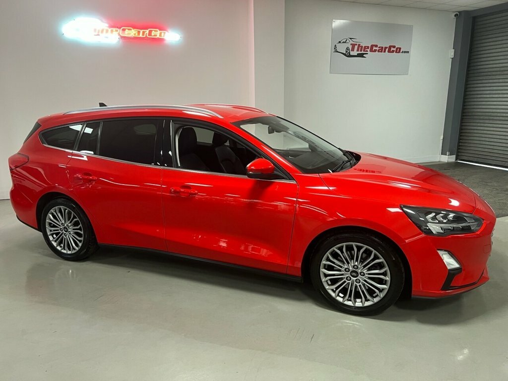 Ford Focus Focus Titanium X Tdci Red