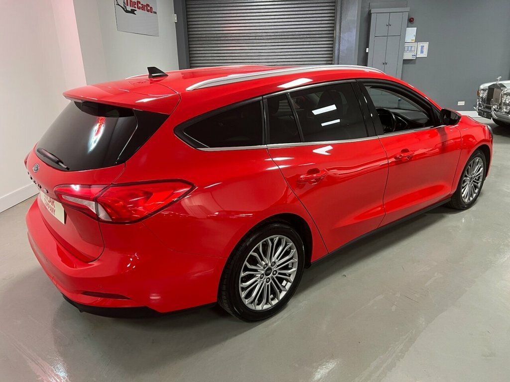 Ford Focus Focus Titanium X Tdci GN70NHE Red #2