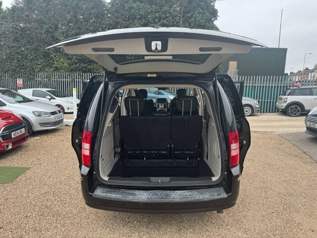 Chrysler Grand Voyager Crd Limited Black #23