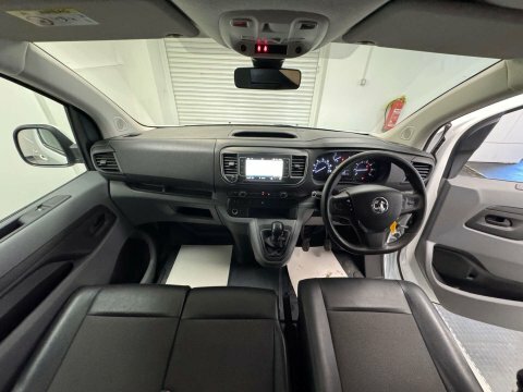 Vauxhall Vivaro 2020 70 1.5 DS70NZB White #3