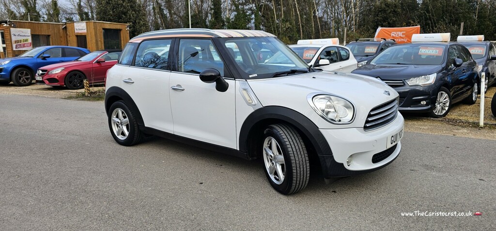 Mini Countryman Suv 1.6 Cooper Countryman 2011 GU11YGF White #2