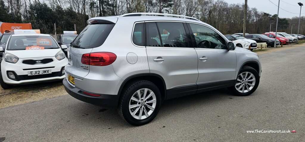 Volkswagen Tiguan Suv 2.0 Tdi Bluemotion Tech Se 4Motion 2013 EY63LGE Silver #3