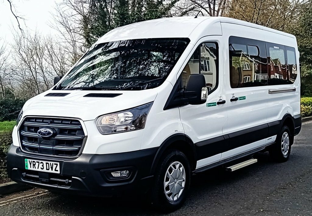 Ford Transit Custom Minibus YR73DVZ White #5