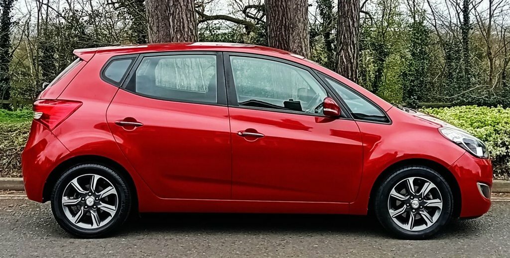 Hyundai Ix20 1.4L Se EJ67HZH Red #6