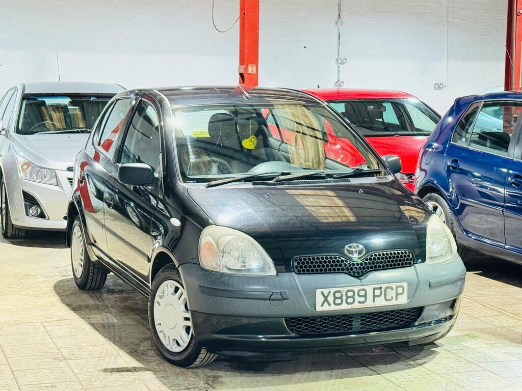 Toyota Yaris 1.3 Vvt-i 16V Cdx Silver #3