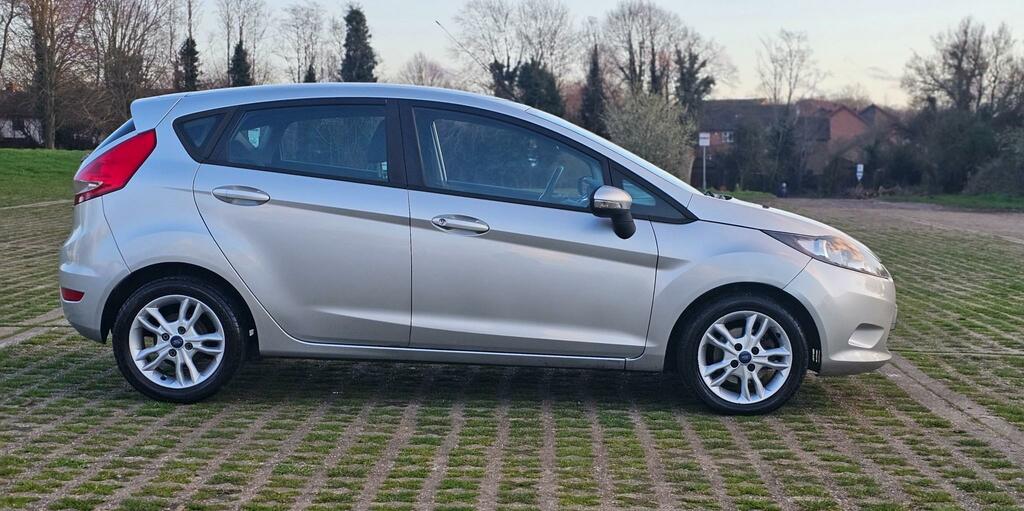 Ford Fiesta 1.25 Edge Hatchback FL60NJN Silver #3
