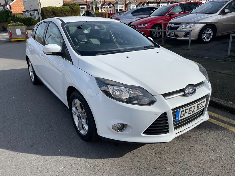 Ford Focus Zetec GF62BZC White #5