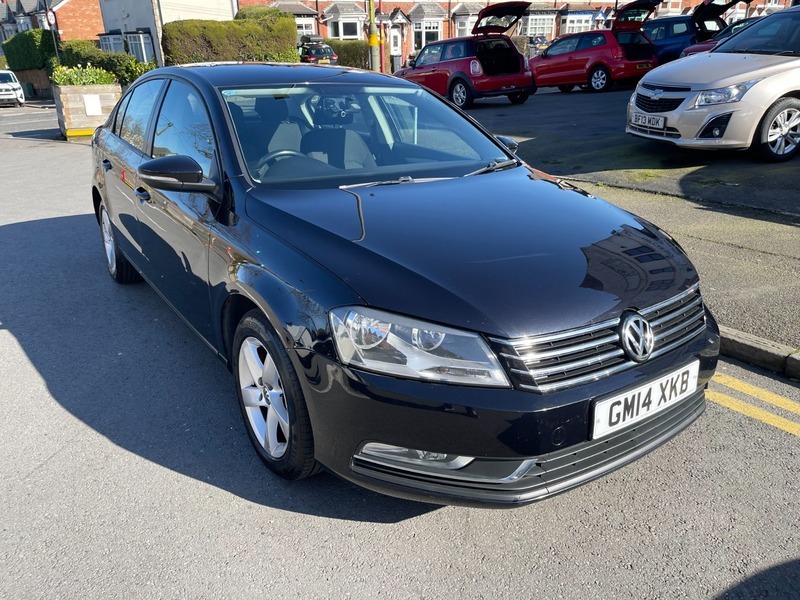Volkswagen Passat S Tdi Bluemotion Technology GM14XKB Black #2