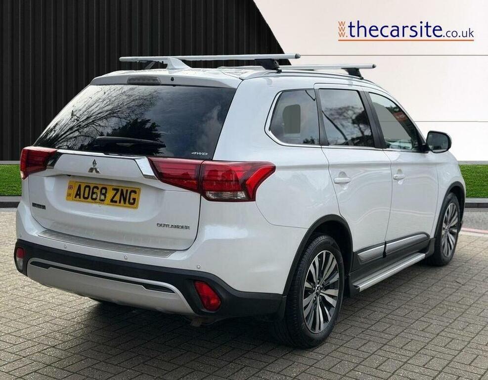 Mitsubishi Outlander Suv 2.0 Mivec Juro Cvt 4Wd Euro 6 Ss 2018 White #6