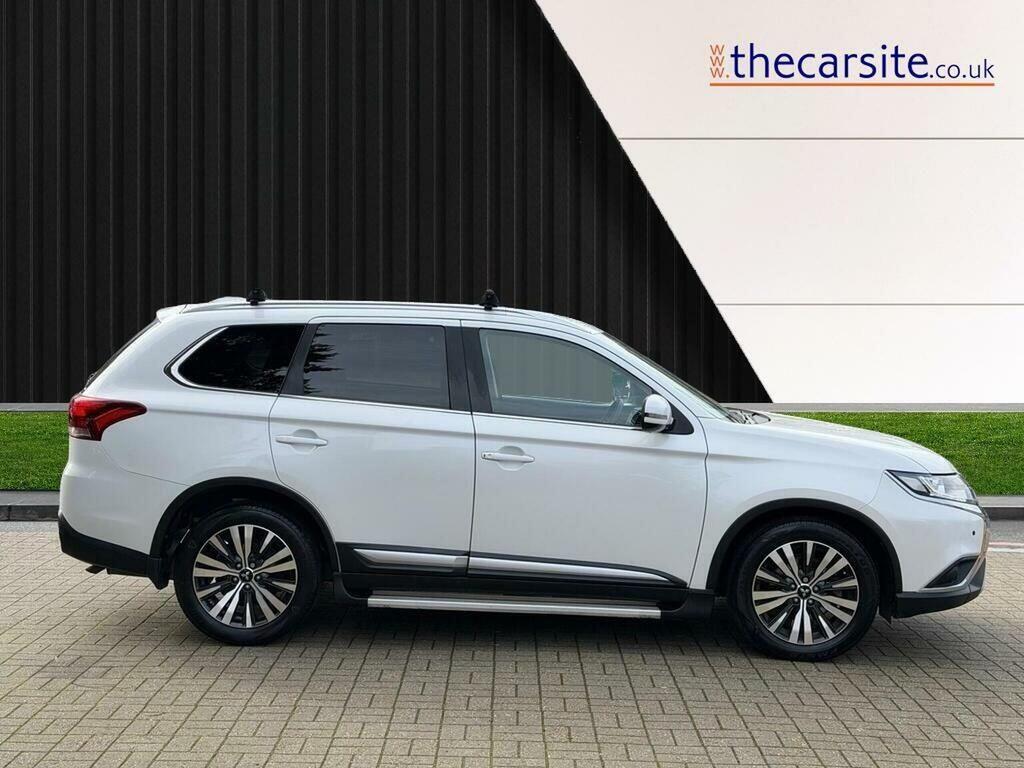 Mitsubishi Outlander Suv 2.0 Mivec Juro Cvt 4Wd Euro 6 Ss 2018 White #5