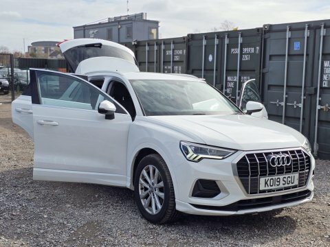 Audi Q3 2.0 Tdi 35 KO19SGU White #6