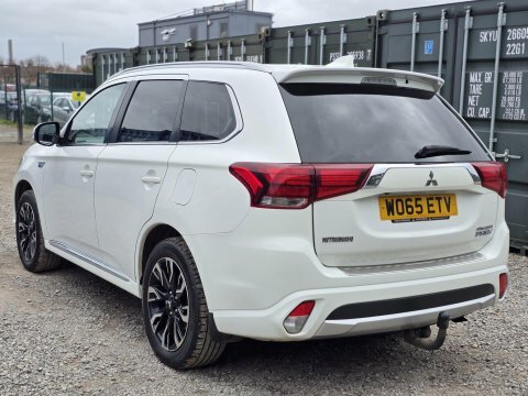 Mitsubishi Outlander 2.0H 12Kwh Gx5h WO65ETV White #4