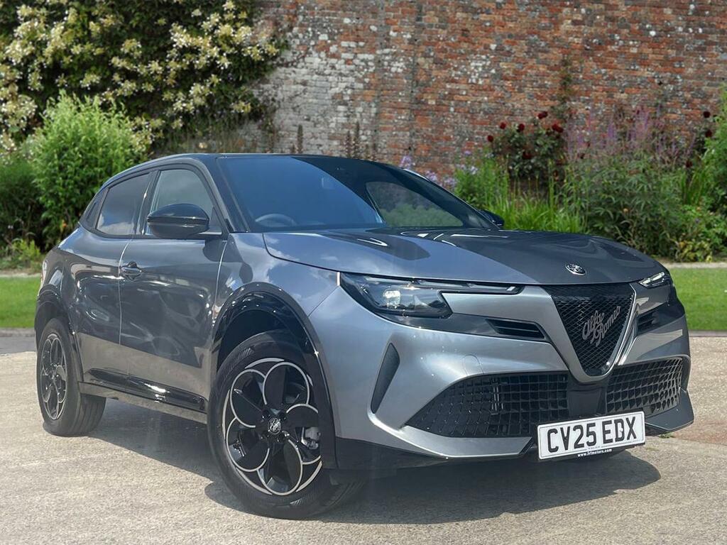 Alfa Romeo Junior 1.2 Turbo Ibrida Grey