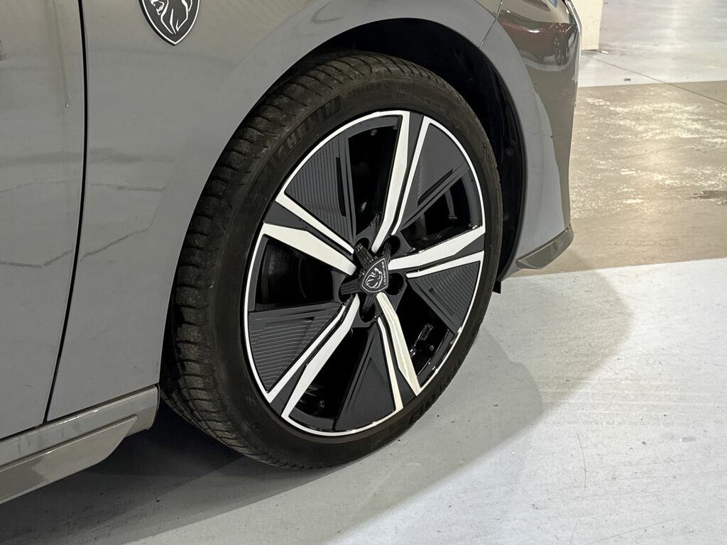 Peugeot 308 1.5 Bluehdi Gt Eat8 SP74ULZ Grey #4
