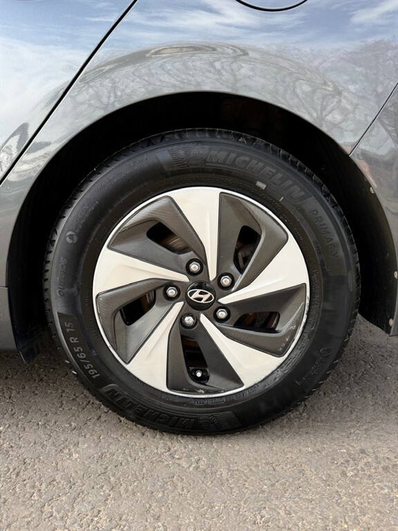 Hyundai Ioniq Premium Se EF18VAV Grey #3