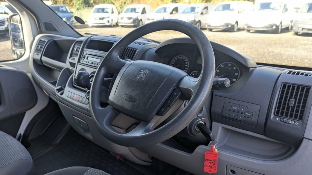 Peugeot Boxer 2.2L Null White #19