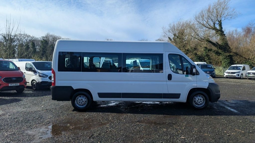 Peugeot Boxer 2.2L Null White #2