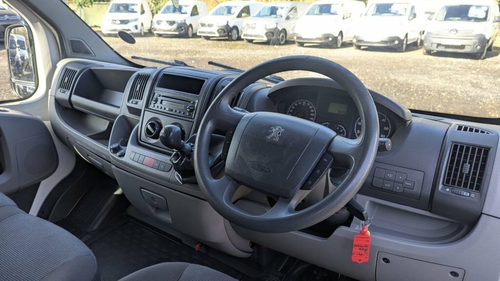 Peugeot Boxer 2.2L Null White #18
