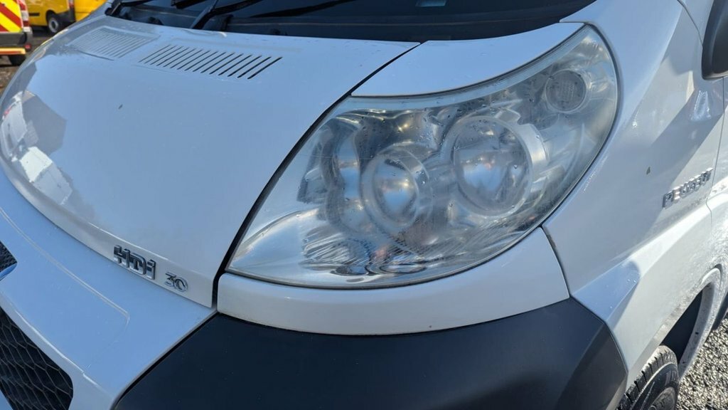 Peugeot Boxer 2.2L Null White #15